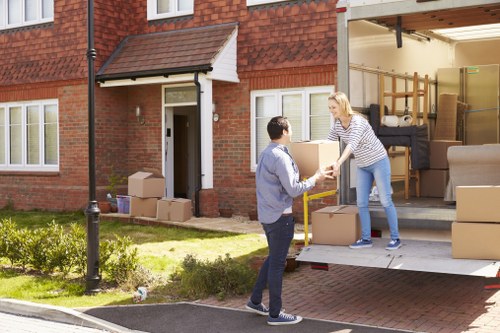 Man with van removal service for homes and flats in Penge